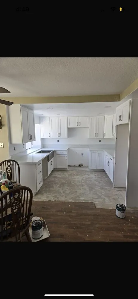 Top-rated yard cleanup service for year-round maintenance in North Hollywood, CA by Skyline Builders