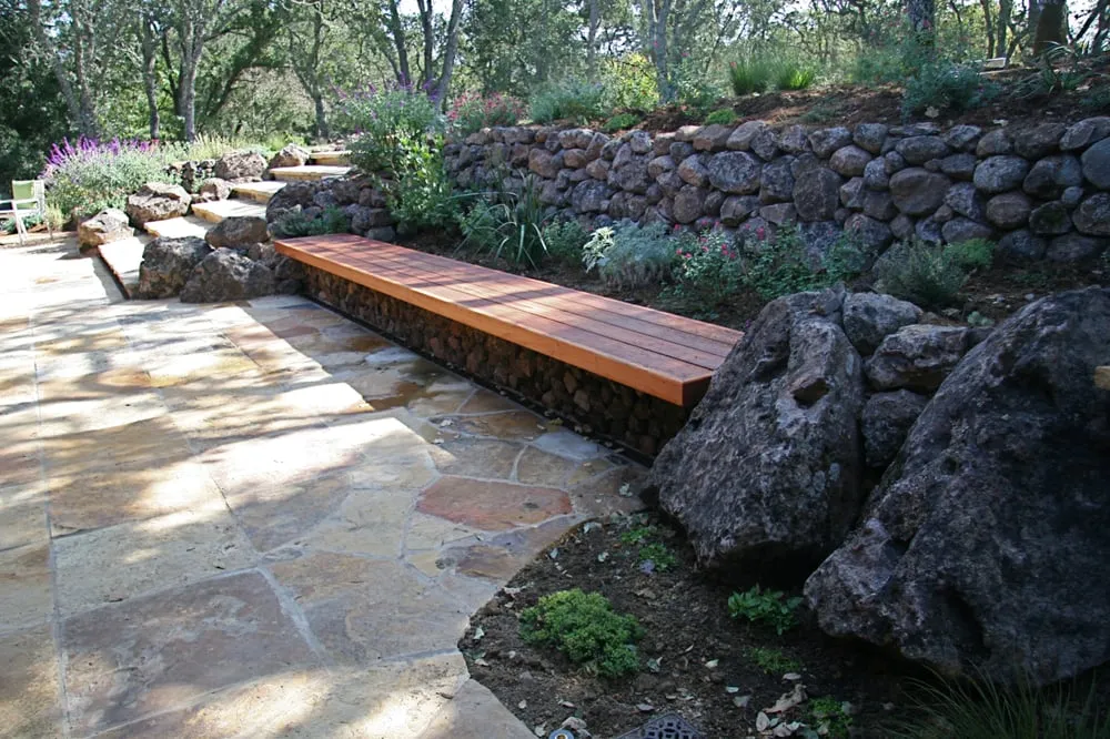 Custom yard maintenance for beautiful yards across Redwood City, CA - Skyline Landscapes