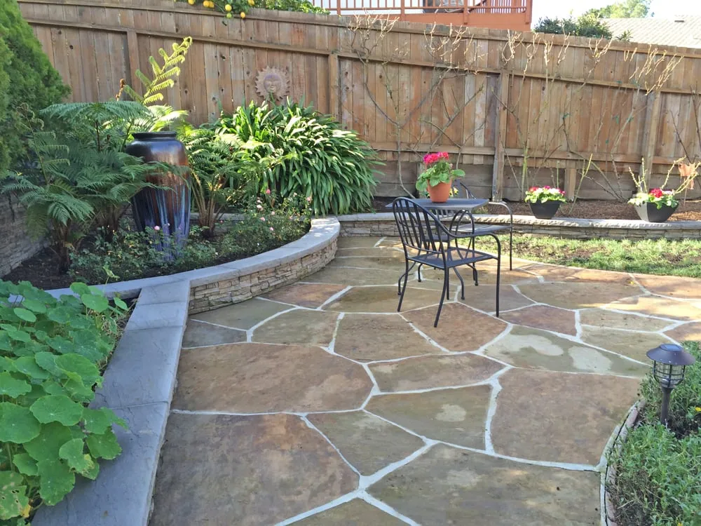 Professional landscaping services for beautiful yards across Redwood City, CA - Skyline Landscapes