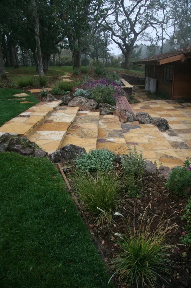 Professional lawn care service near you across Redwood City, CA - Skyline Landscapes