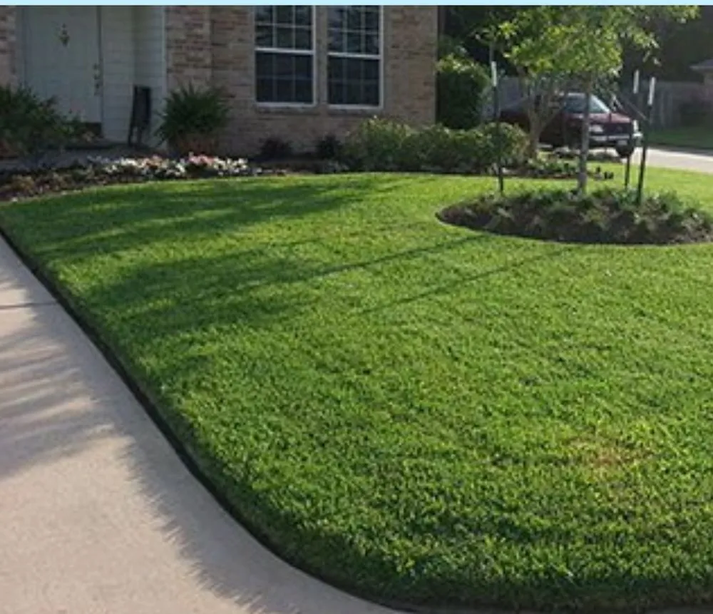 Expert yard maintenance for outdoor upgrades across Breckenridge Hills, MO - Skyscraper Lawncare
