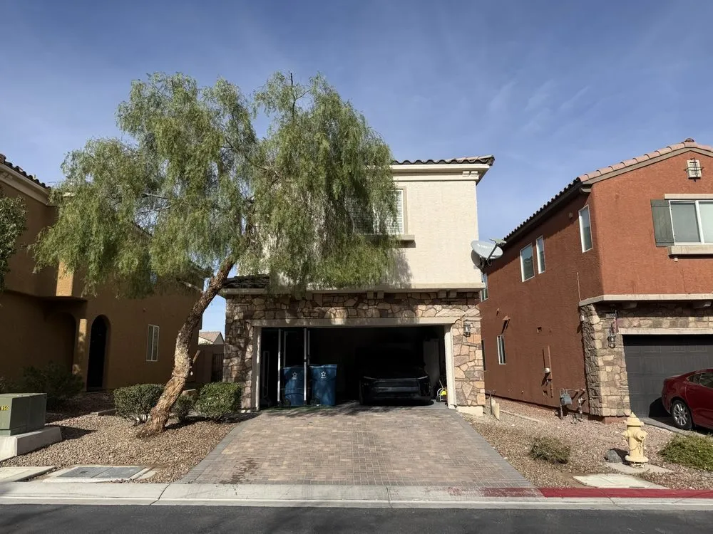Local garden landscaping for beautiful yards across Las Vegas, NV - SkyWall Landscape