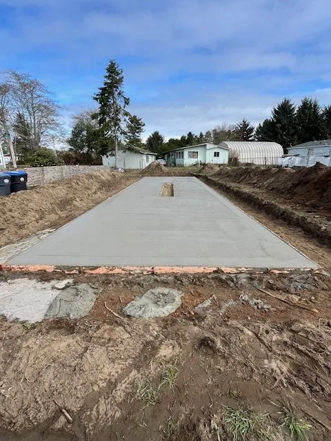 Local yard cleanup service for beautiful yards across Ocean Shores, WA - S&L Contracting