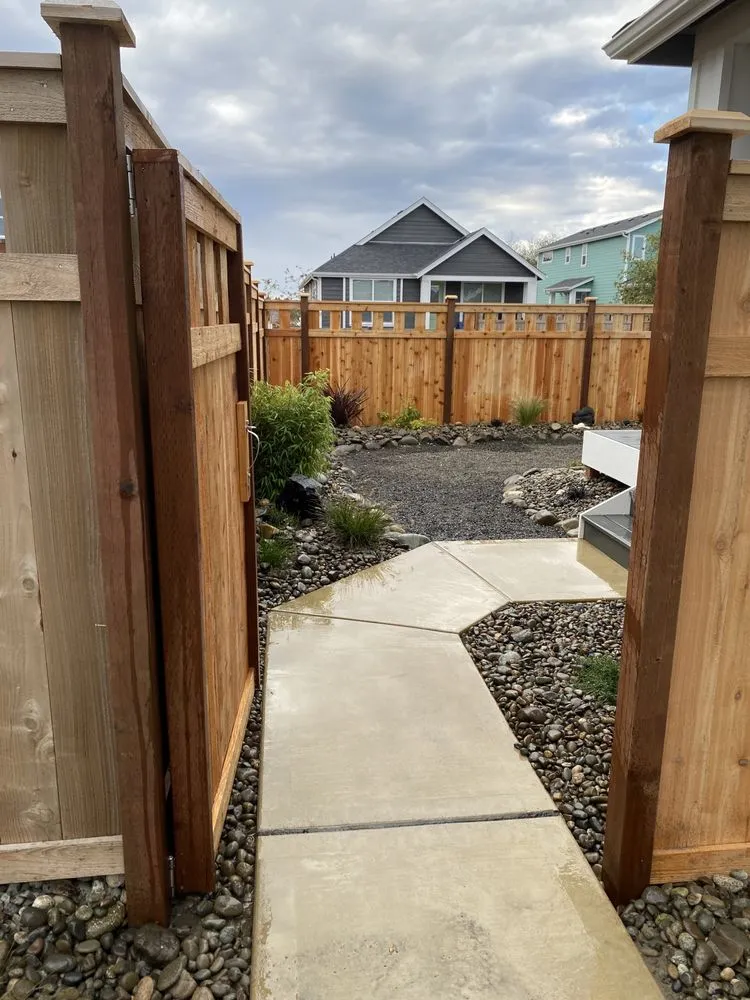 Professional outdoor landscaping experts serving Ocean Shores, WA - S&L Contracting