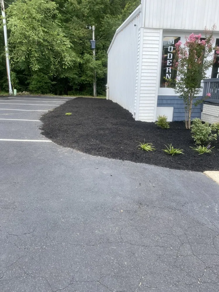 Professional residential landscaping in Lexington Park, MD by S&L Landscaping Maintenance