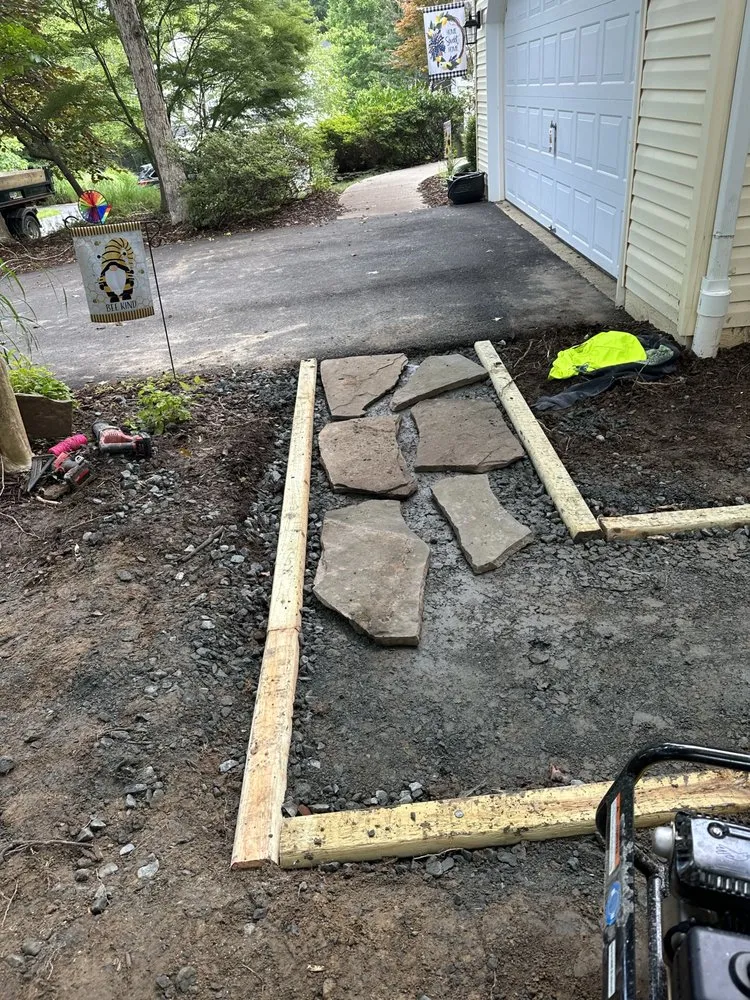 Professional lawn care service with custom design across Lexington Park, MD - S&L Landscaping Maintenance