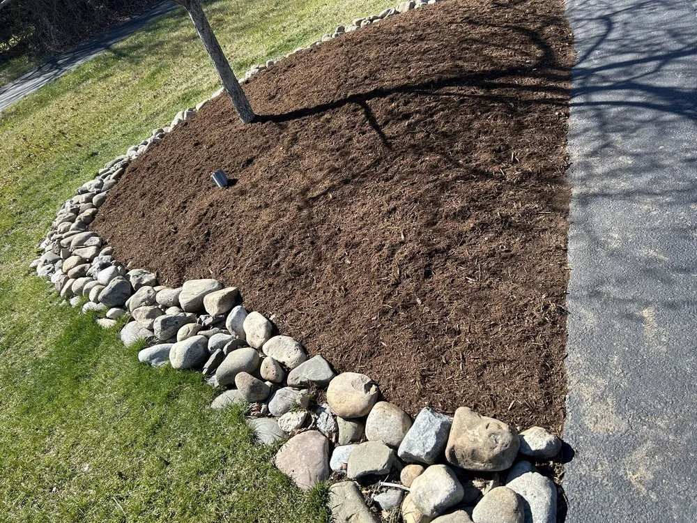 Professional landscaping services in Philadelphia, PA by SL Landscaping
