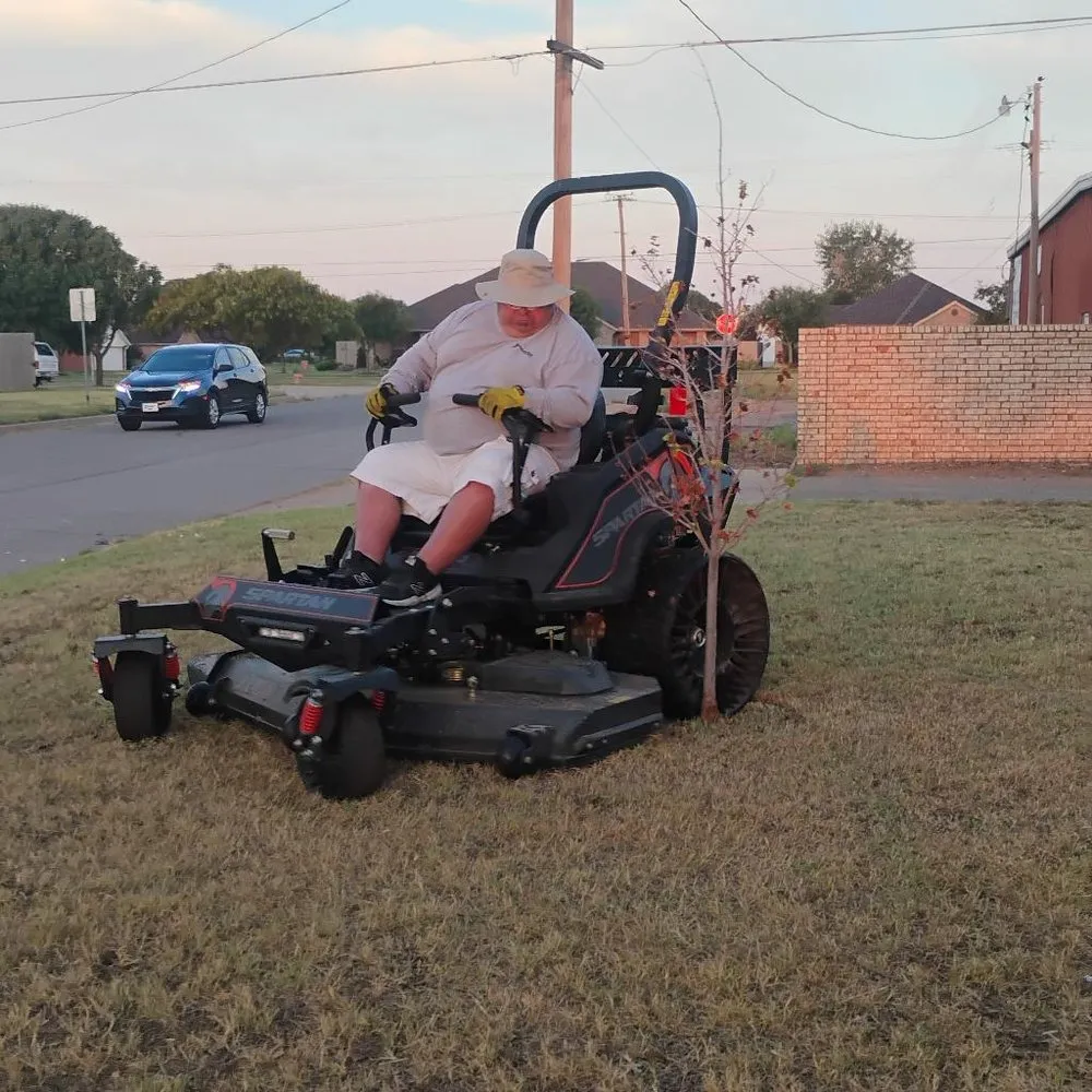 Top-rated garden landscaping in Lawton, OK - S&L Lawn Care & Landscaping