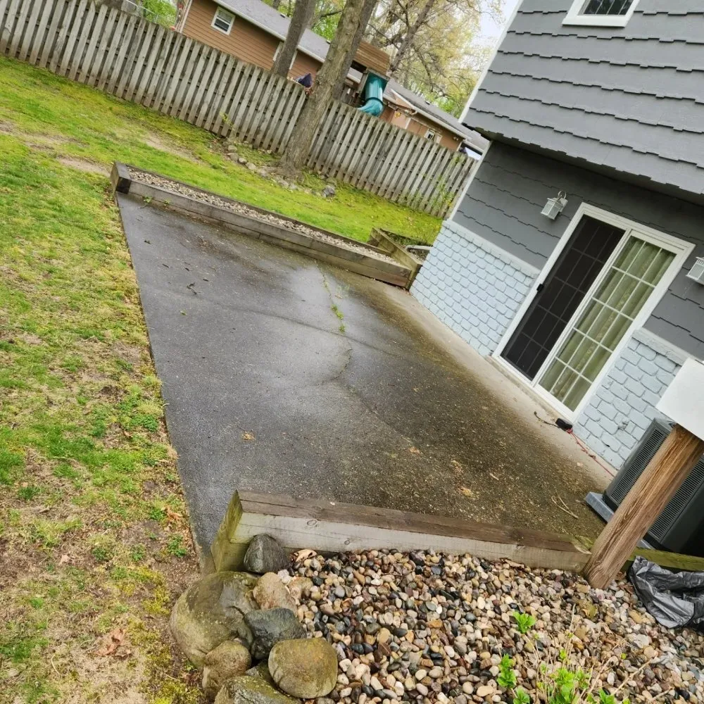 Trusted yard maintenance in Paw Paw, MI - Slater Handyman