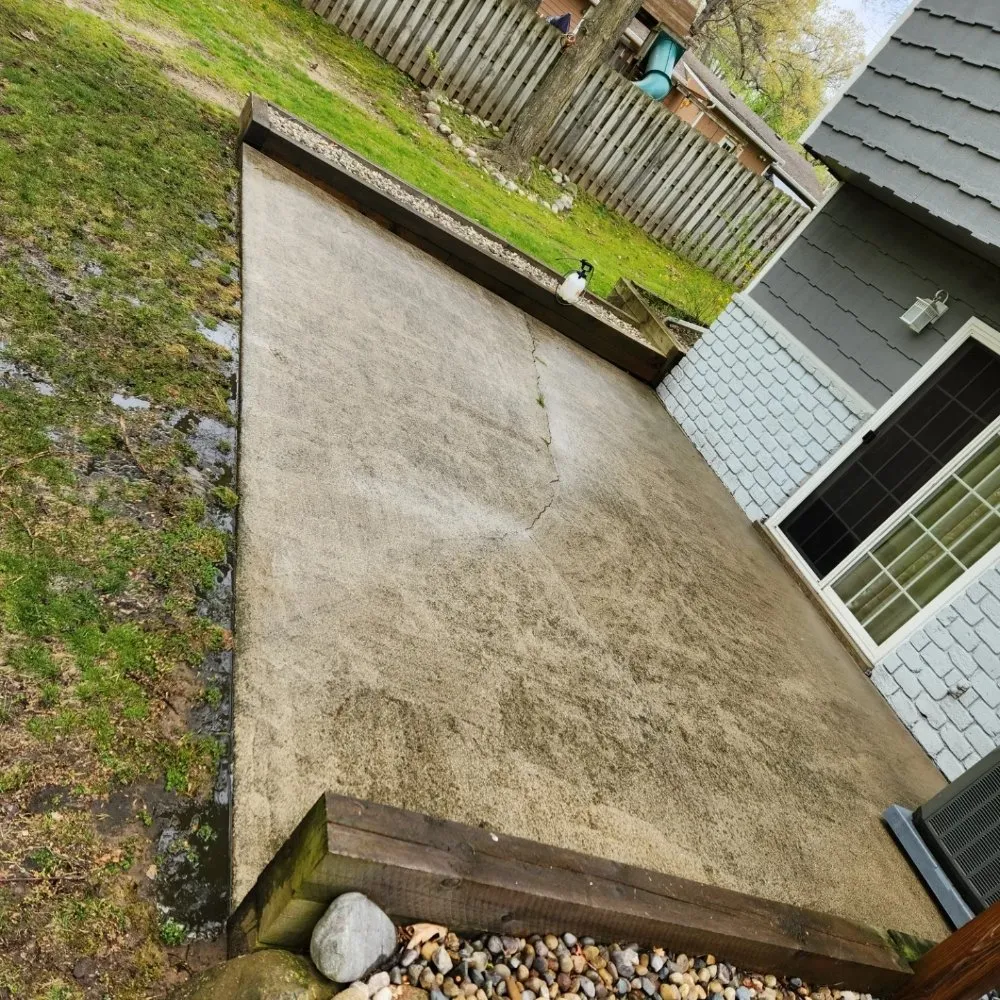 Expert lawn care service in Paw Paw, MI - Slater Handyman