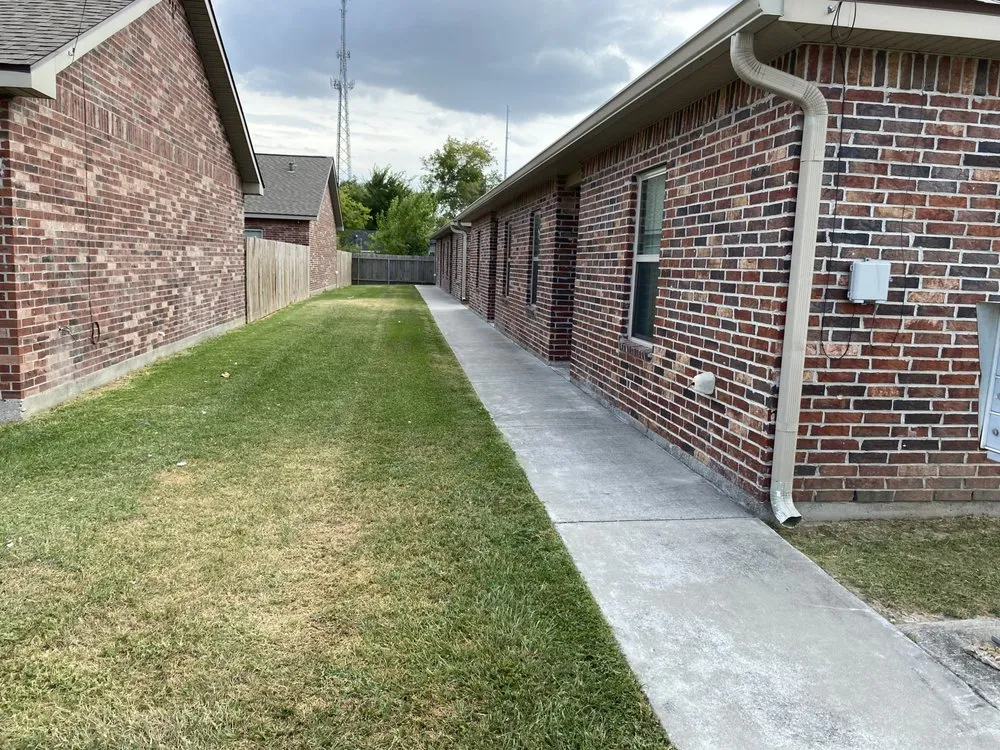 Trusted landscaping services in Reeves, LA - Slayden’s Lawn Care