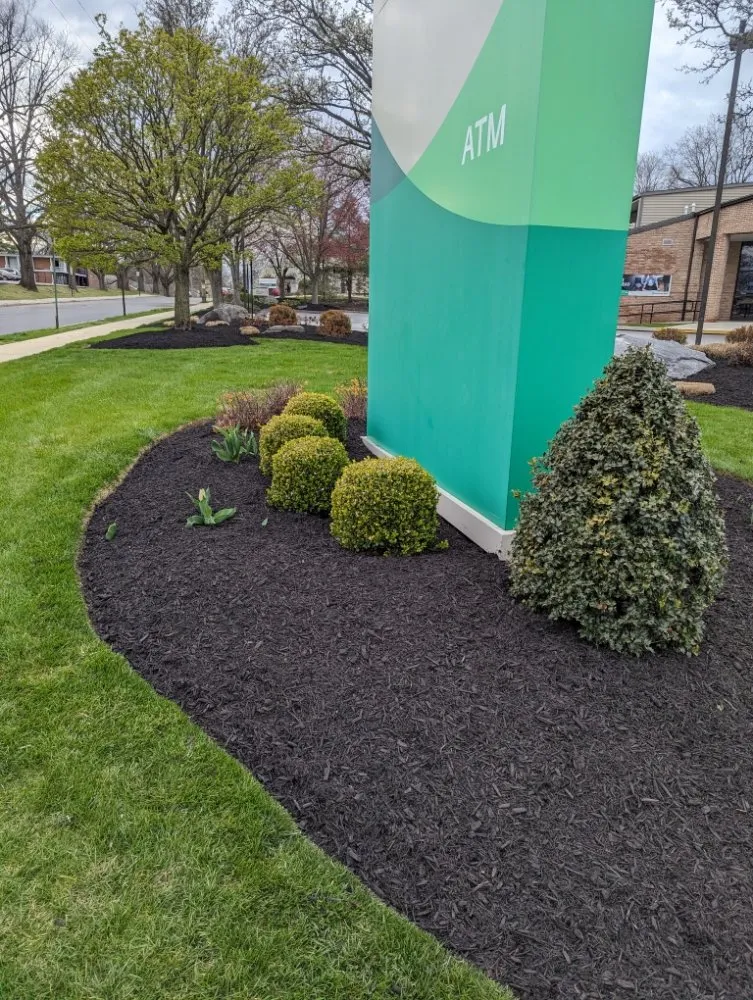 Reliable lawn care service experts serving Lebanon, PA - SLC Landscape Company