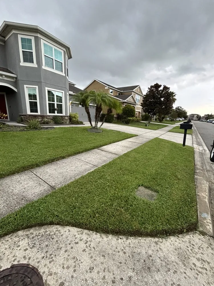 Reliable outdoor landscaping in Orlando, FL - Sleber Lawn Care