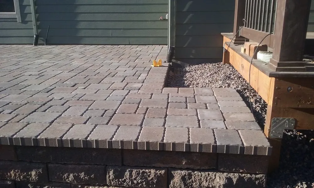 Local garden landscaping for residential properties in Fayetteville, GA by Sledge and Edge