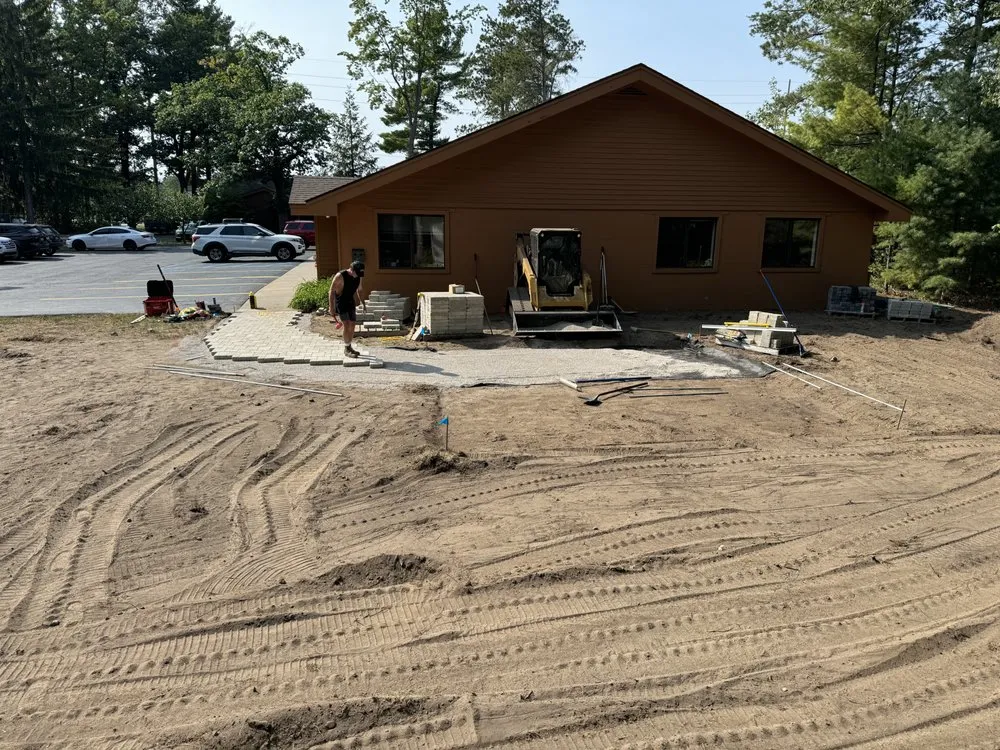 Custom garden landscaping experts serving Traverse City, MI - Sleeping Bear Services