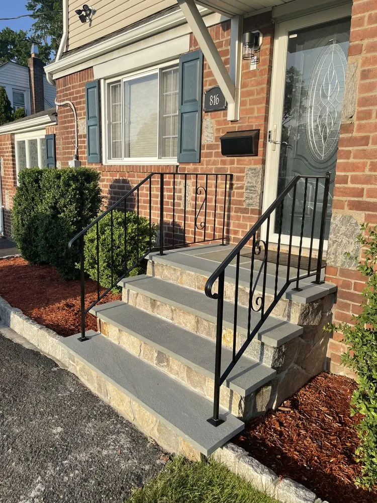 Professional outdoor landscaping for year-round maintenance in New Rochelle, NY by SLI Construction