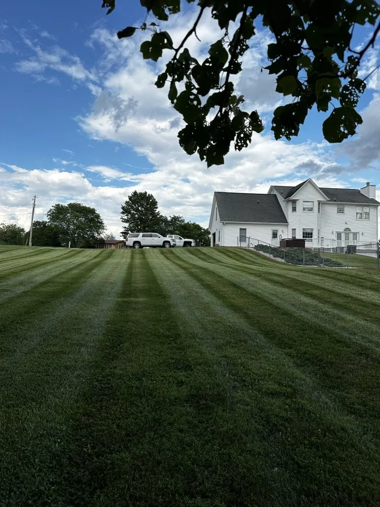 Trusted landscape design experts serving Roanoke, VA - Slick Cuts Lawn Care