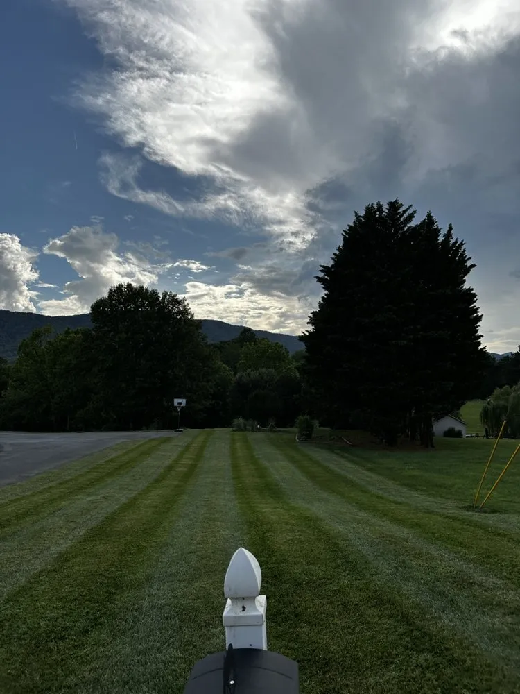 Professional garden landscaping in Roanoke, VA by Slick Cuts Lawn Care