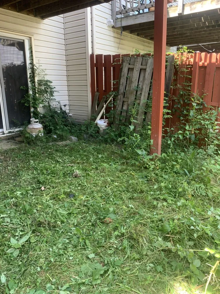 Expert landscaping services in Edgewood, MD - Slicks Lawncare Services