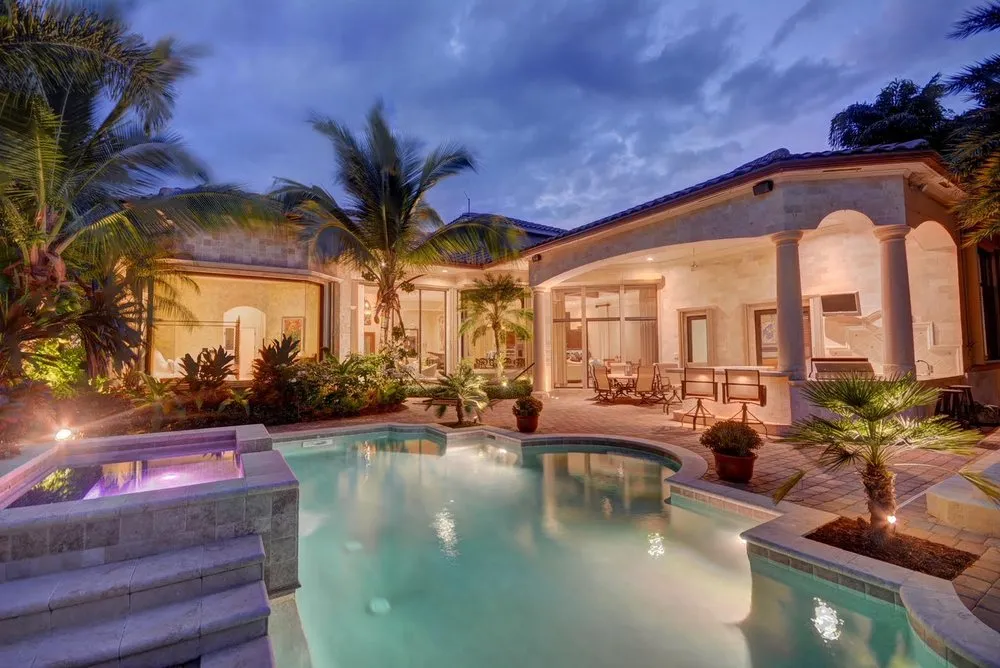 Top-rated landscaping services experts serving Ashburn, VA - Sloan Lighting & Landscape