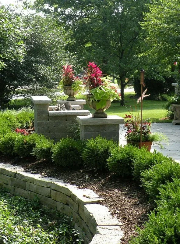 Custom lawn mowing service experts serving Libertyville, IL - Sloan's Brick Paving