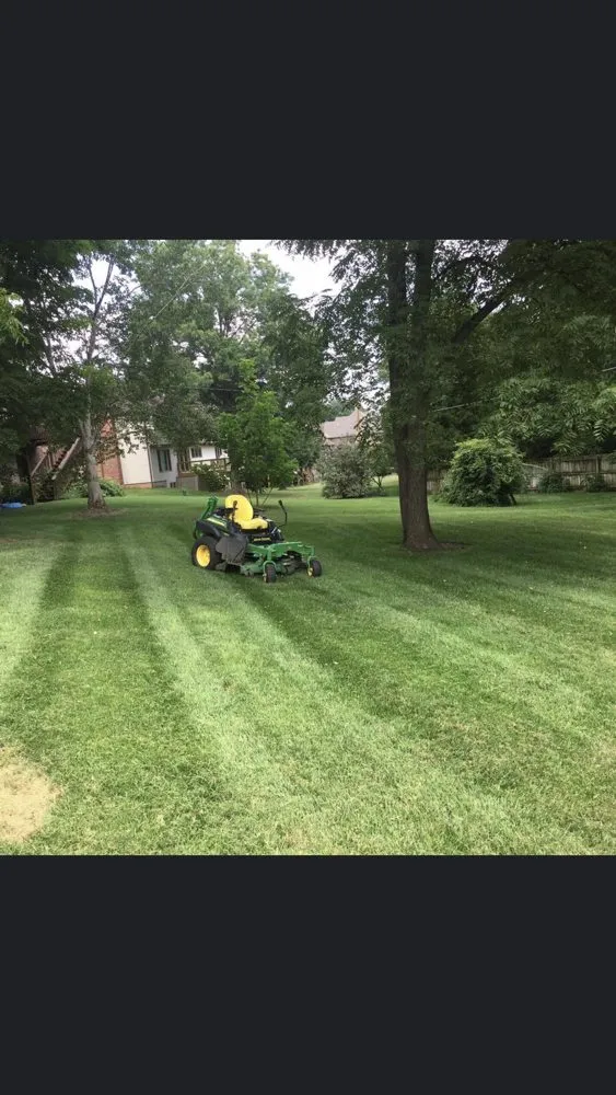 Affordable outdoor landscaping experts serving Harrison, AR - Sloans Lawn Care and Landscaping