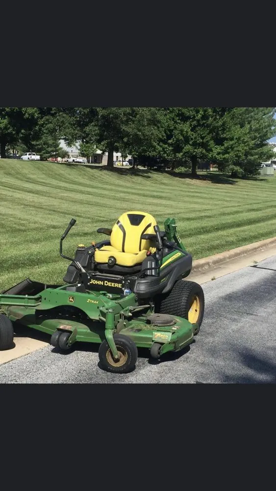 Expert garden landscaping in Harrison, AR by Sloans Lawn Care and Landscaping