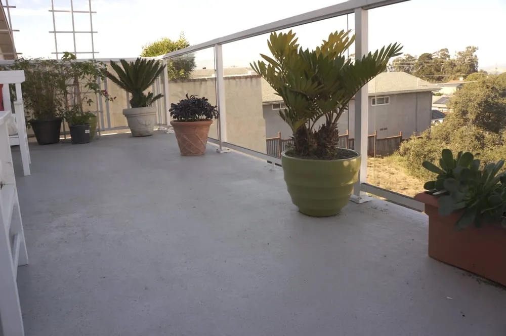 Custom lawn mowing service for year-round maintenance in San Luis Obispo, CA by SLOmow