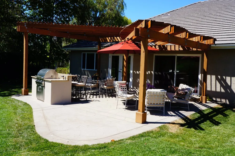 Affordable residential landscaping experts serving San Luis Obispo, CA - SLOmow