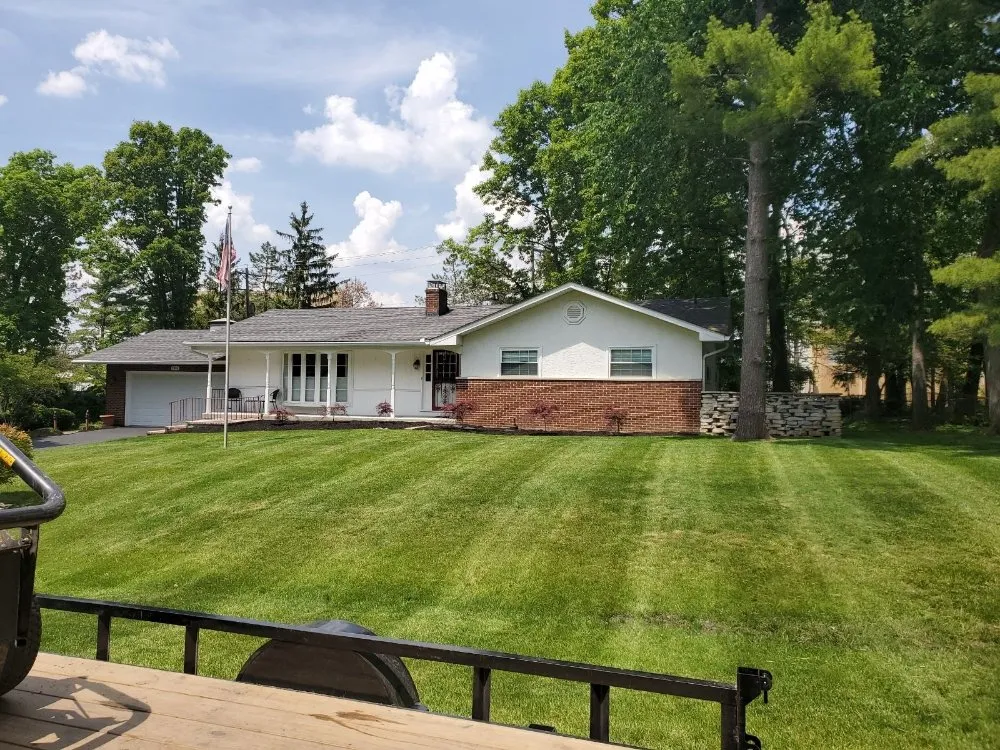 Expert landscape design experts serving Columbus, OH - Slone's Lawncare