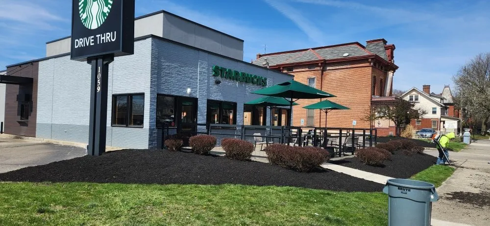 Top-rated landscape design in Columbus, OH by Slone's Lawncare