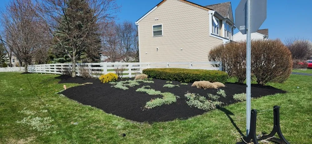 Affordable yard maintenance experts serving Columbus, OH - Slone's Lawncare