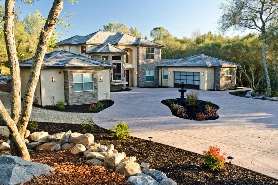 Professional yard cleanup service for residential properties in West Sacramento, CA by SLS Landscaping