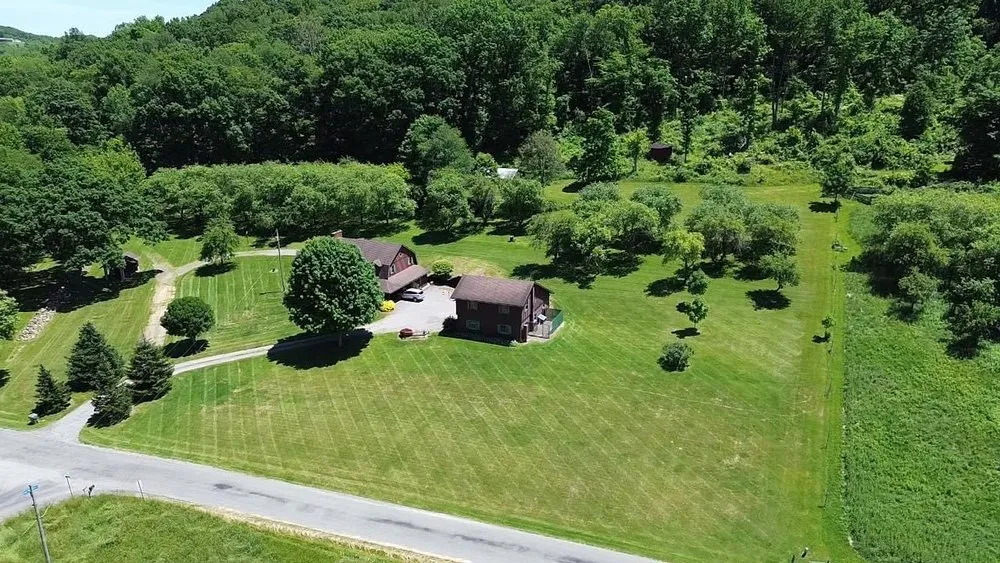 Custom yard maintenance for outdoor upgrades across New Castle, PA - Sluder Lawn Care