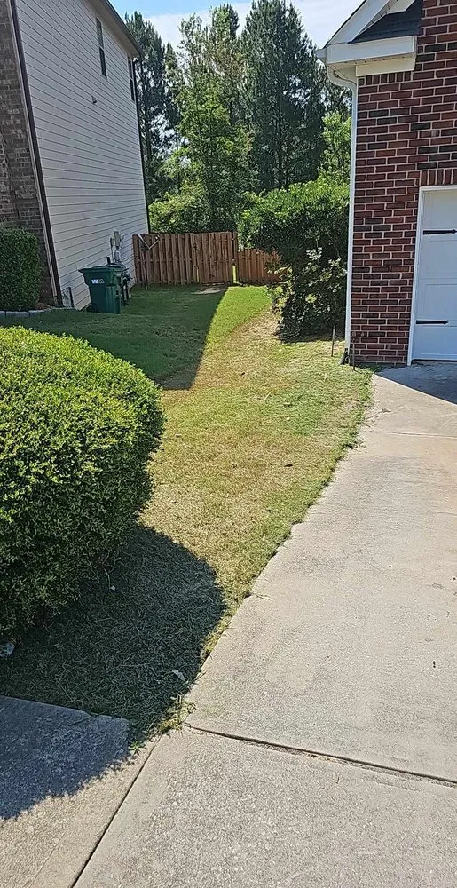 Reliable landscaping services near you across Graniteville, SC - Slug's Lawncare