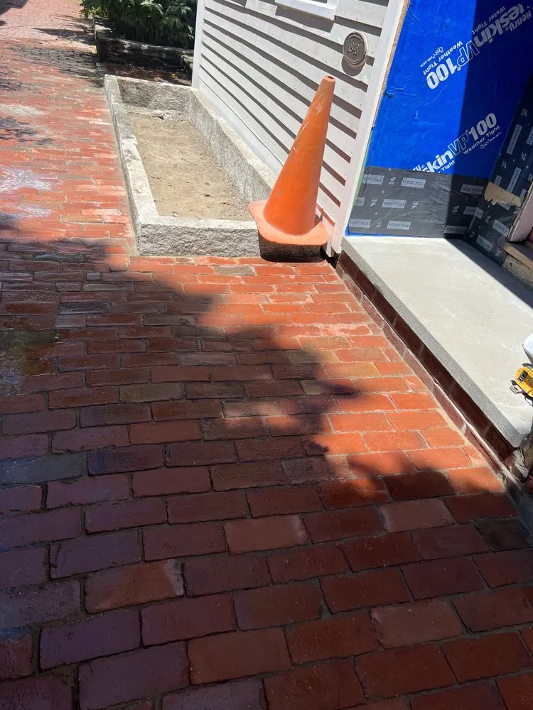 Top-rated residential landscaping experts serving Waltham, MA - S&M Landscaping & Construction