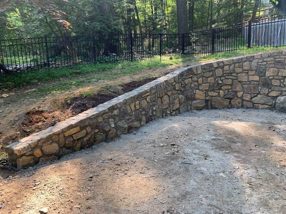 Professional yard maintenance in Morristown, NJ - S&M Landscaping and Masonry