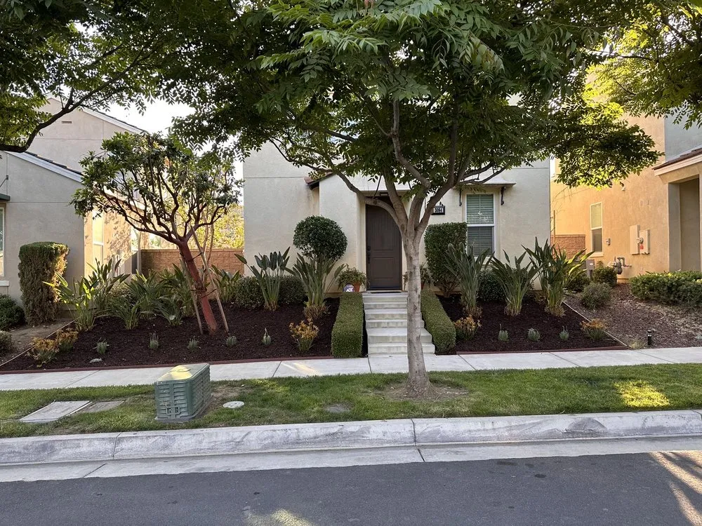 Custom garden landscaping in Ontario, CA by SM Landscaping