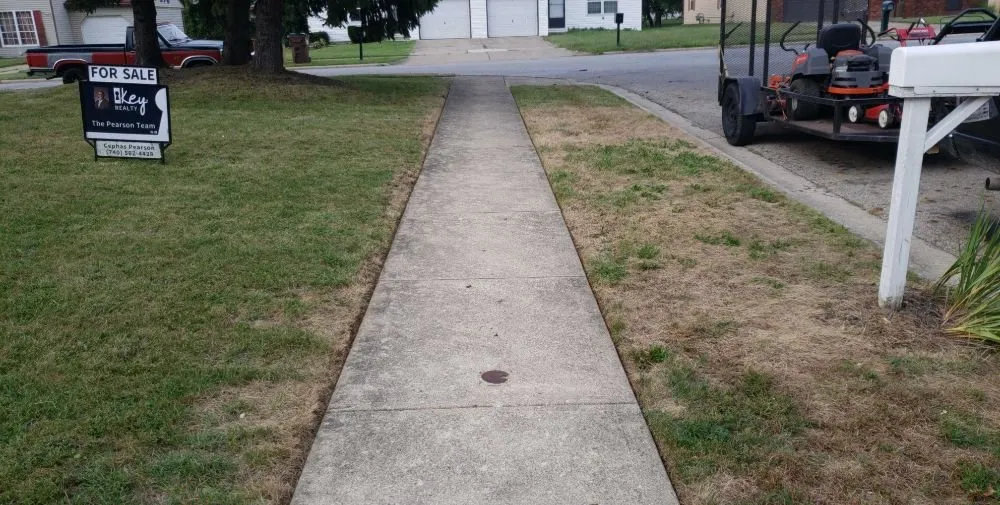 Custom garden landscaping in Pataskala, OH - S&M Lawn and Tree Service