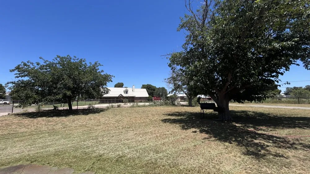 Professional yard maintenance in Odessa, TX - SM Lawn Care