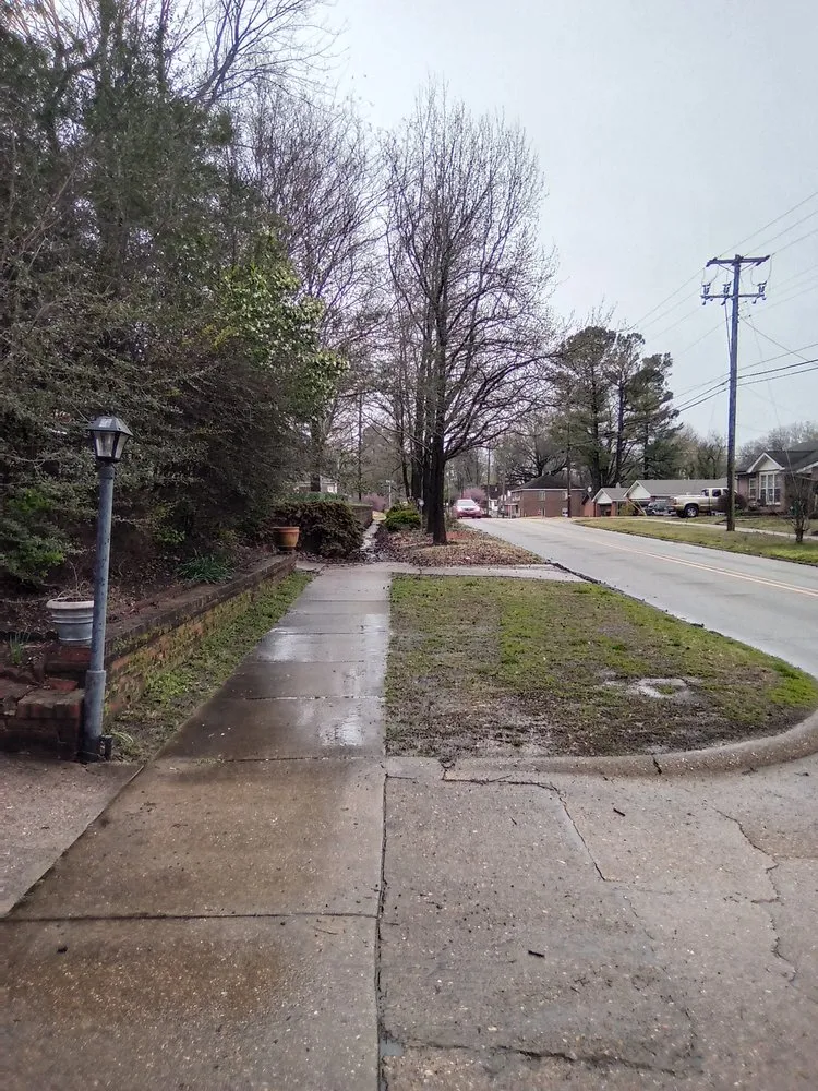 Expert lawn mowing service in Jonesboro, AR by S&M LawnPro