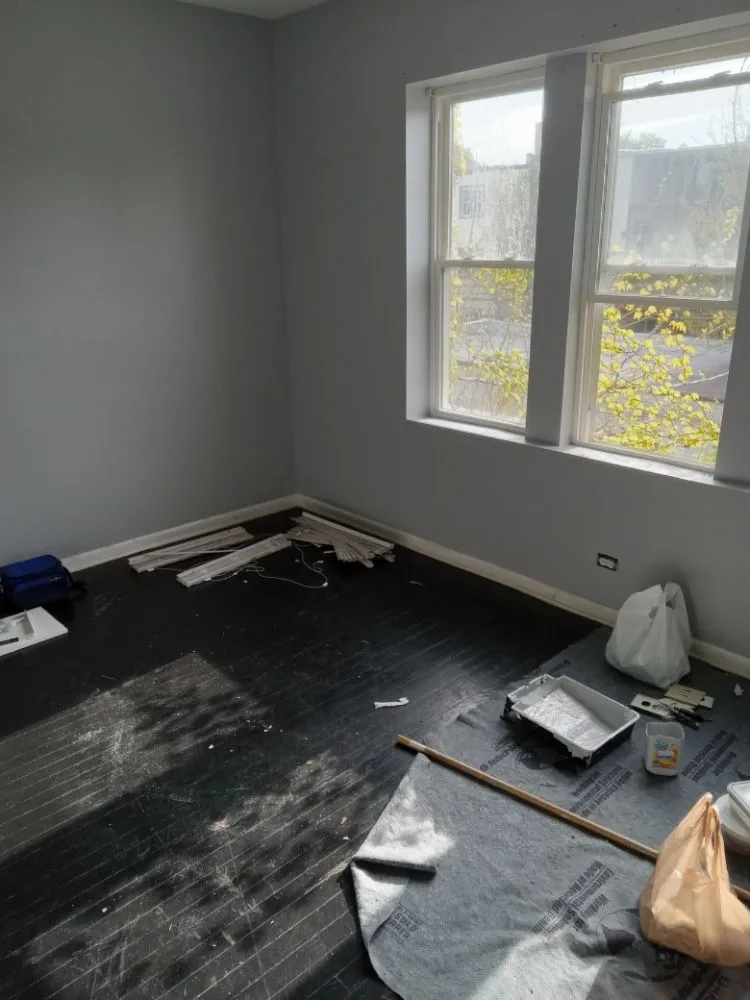 Custom lawn mowing service in Chicago, IL by S&M residential services