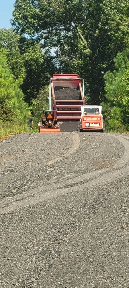 Local landscaping services for year-round maintenance across Dadeville, AL - Small Time Dirt Work