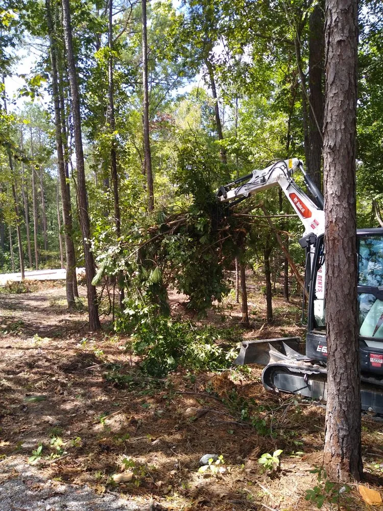 Trusted landscape installation in Dadeville, AL - Small Time Dirt Work