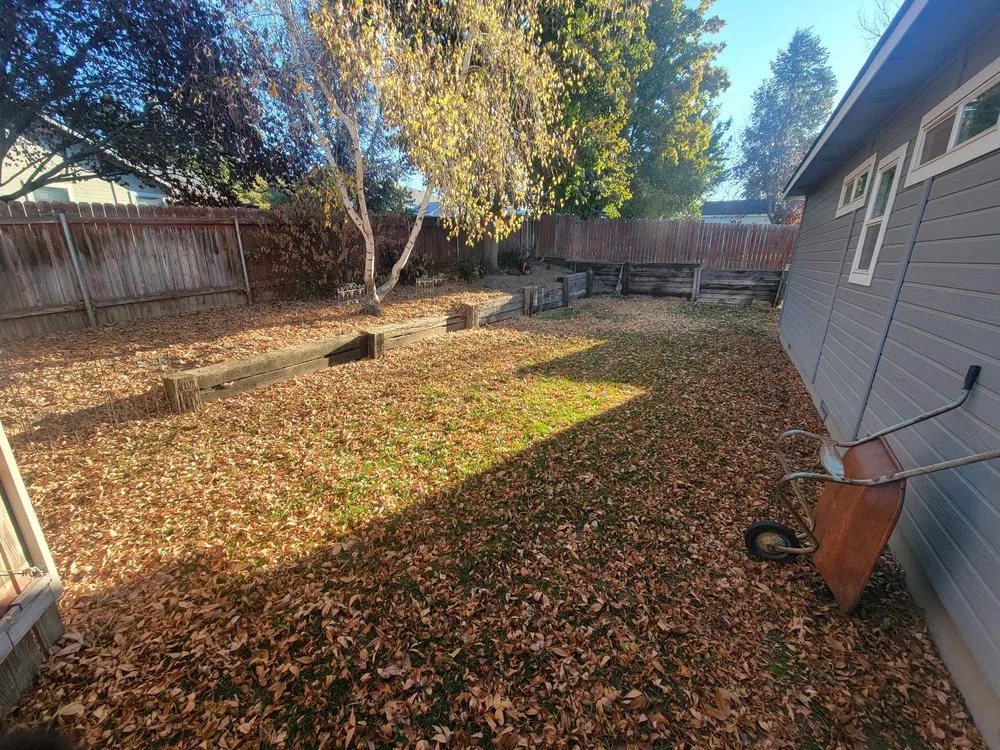 Top-rated garden landscaping in Kuna, ID - Small Town Lawn Service