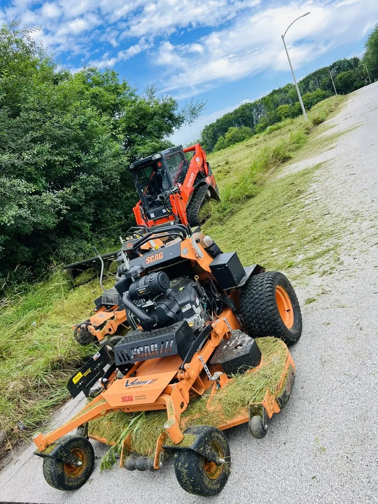 Custom yard maintenance experts serving Pewaukee, WI - Small Town Service’s