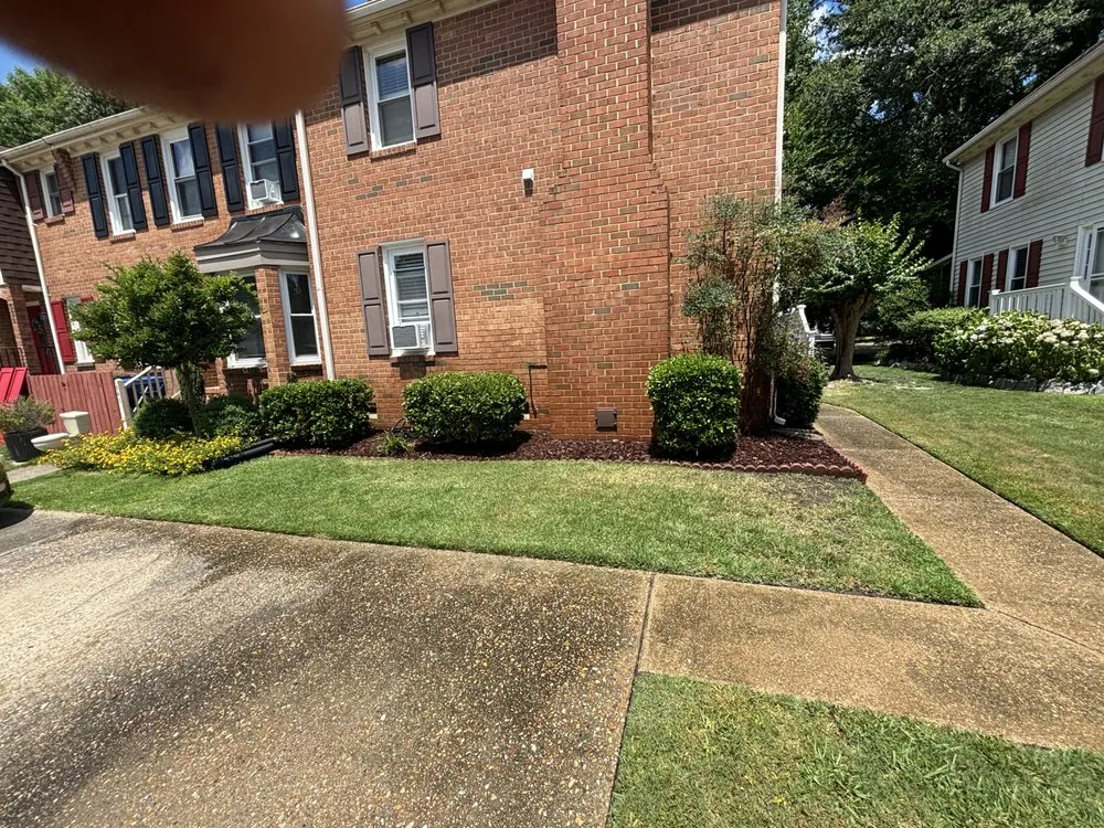 Trusted landscape installation in Virginia Beach, VA by Smalls Detail Landscaping