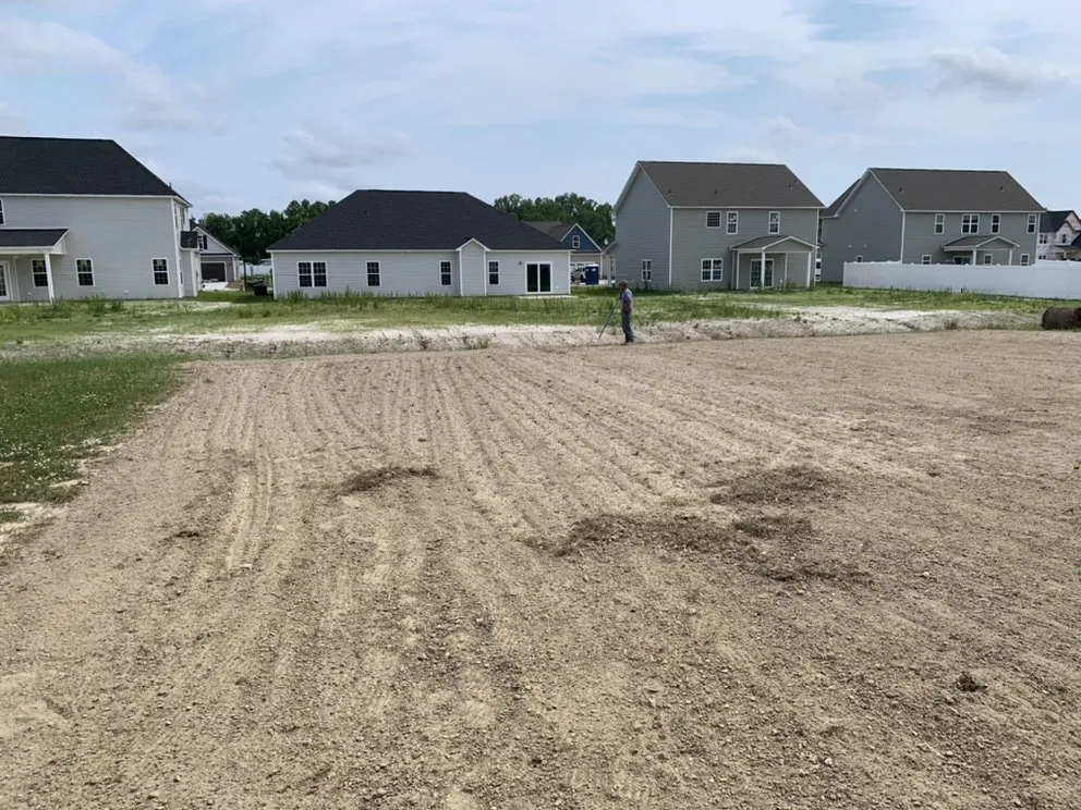 Professional residential landscaping in New Bern, NC - Smalls mowing and landscaping