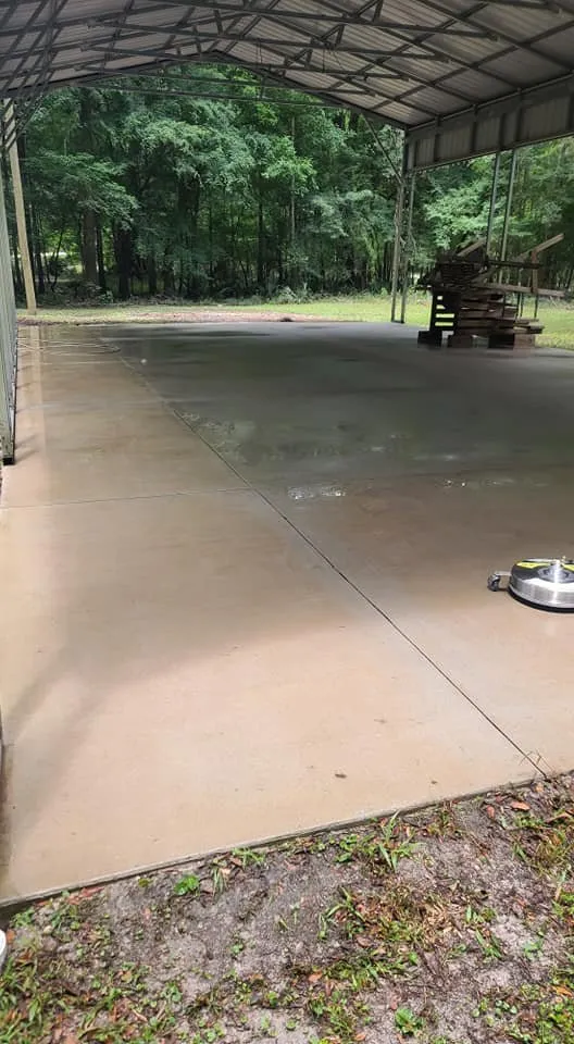 Affordable lawn mowing service in High Springs, FL by Smalltown