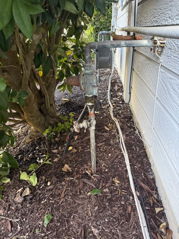 Expert garden landscaping with custom design across Watsonville, CA - Smart Construction Services